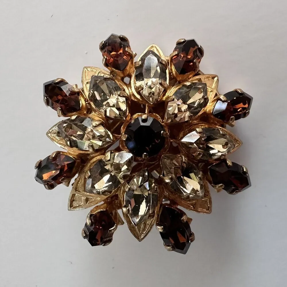 Vintage 1950s Christian Dior Gilt Austrian Rhinestone Dual Brooch and Clip - Picture 2 of 10